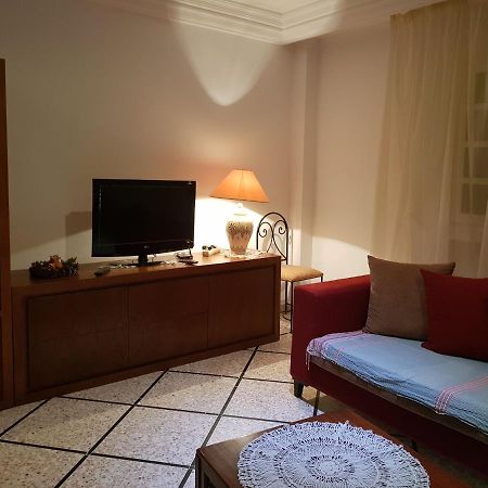 Appartement Dar Aloulou à Tunis Extérieur photo